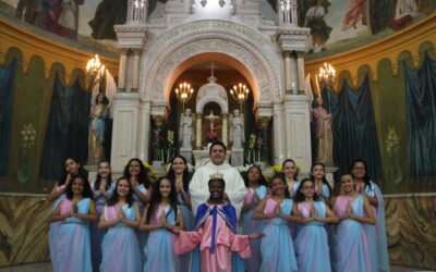 Salesianos Bahia comemoram Mês Mariano