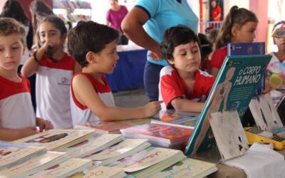 Feira Literária Salesiana: estudantes exploram universo cultural e conhecem autores de obras infanto-juvenis