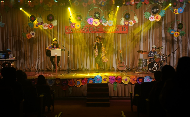 In Concert Show destaca talento estudantil com homenagem à Tropicália