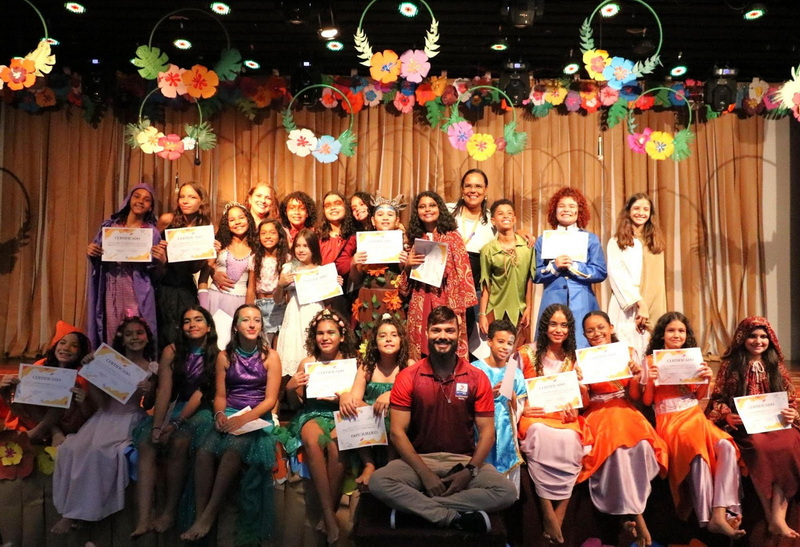 Viva o Teatro Infanto-juvenil: Crianças do Colégio Salesiano Dom Bosco Salvador brilham no Festival de Teatro